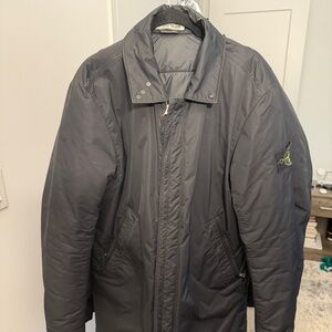 Stone Island Coat – Hyper Dense Nylon Twill with Primaloft® – Size M – Excellent